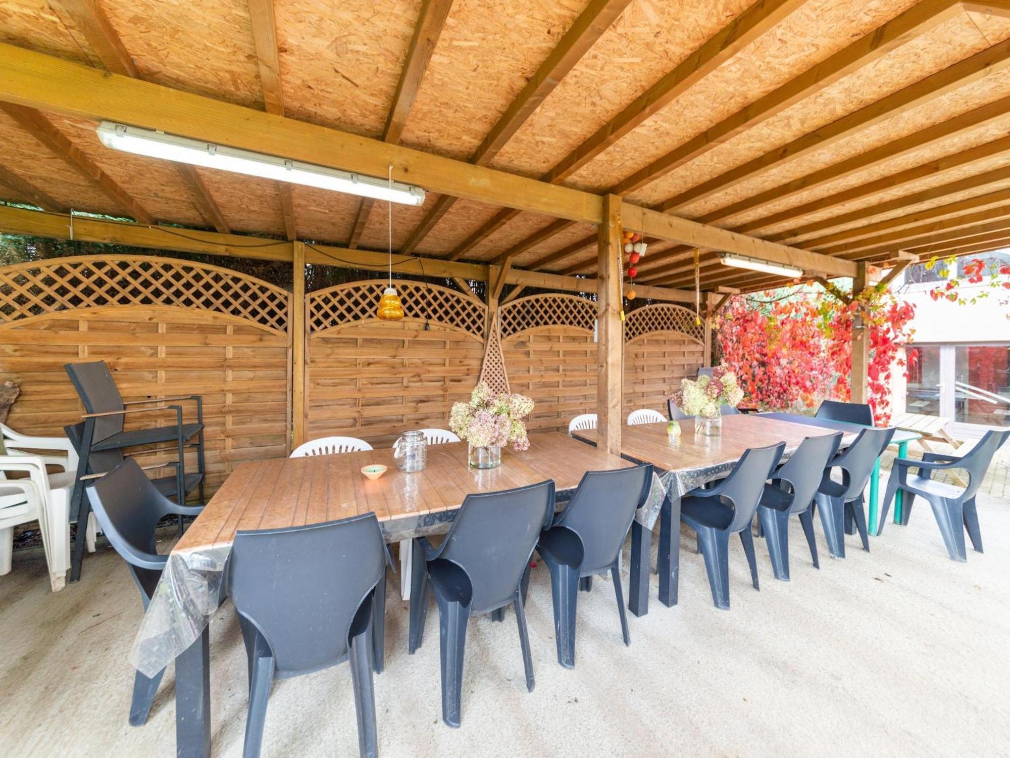 Wonderful Holiday Home In Montleban With Sauna Eksteriør bilde
